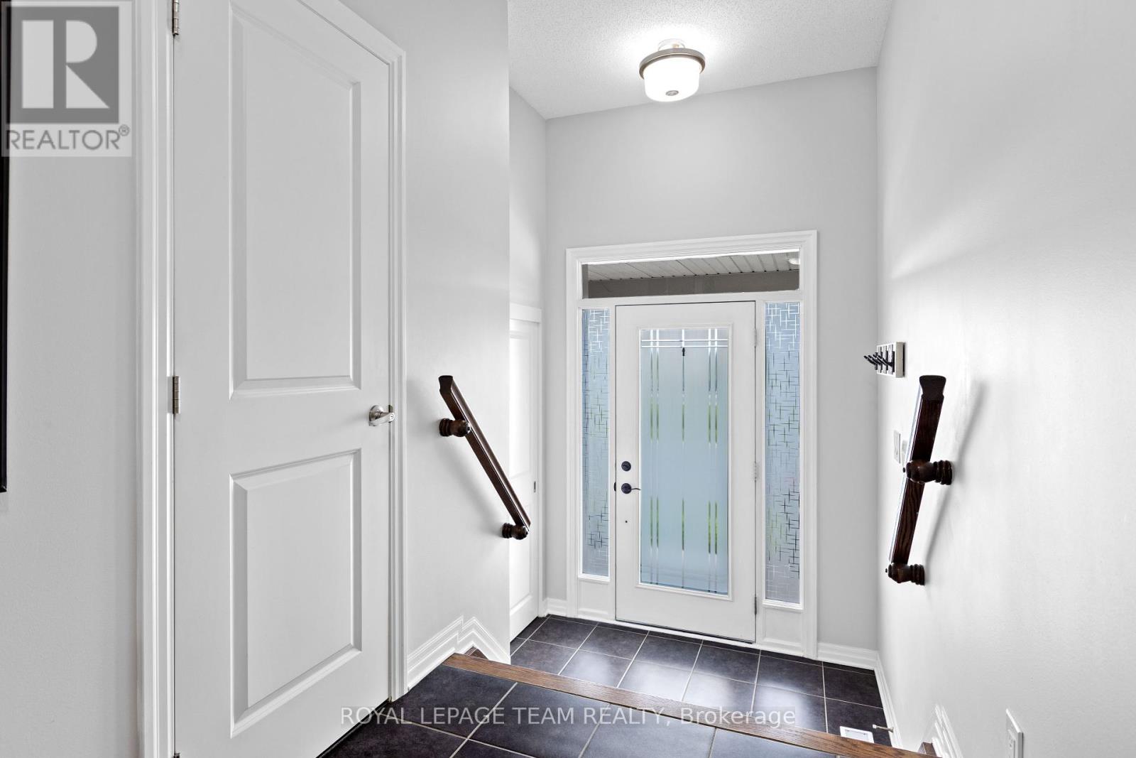 205 OVERBERG WAY