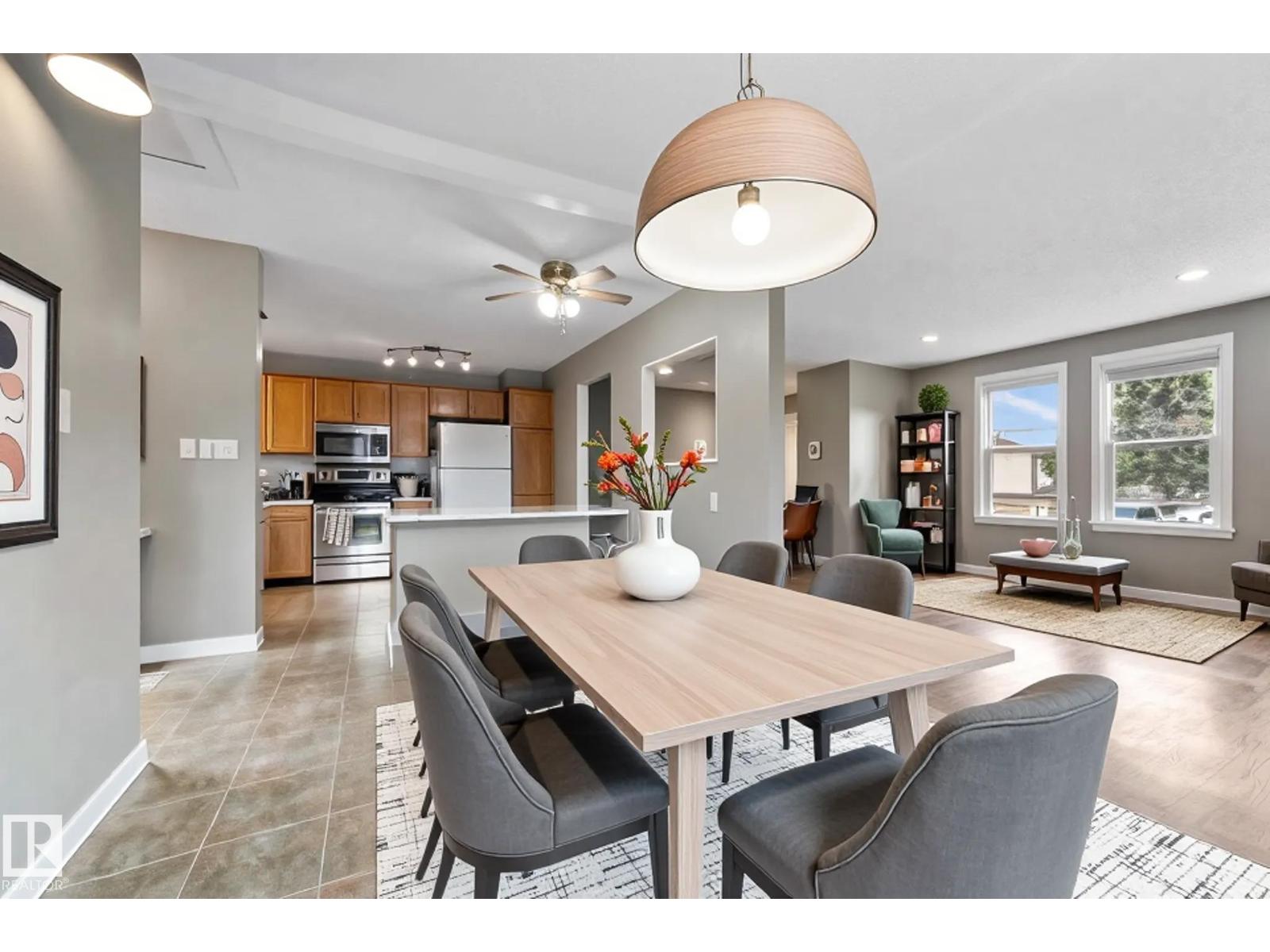 3528 13 AV NW