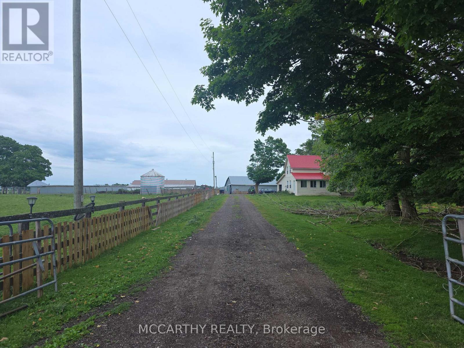 501098 HWY # 89