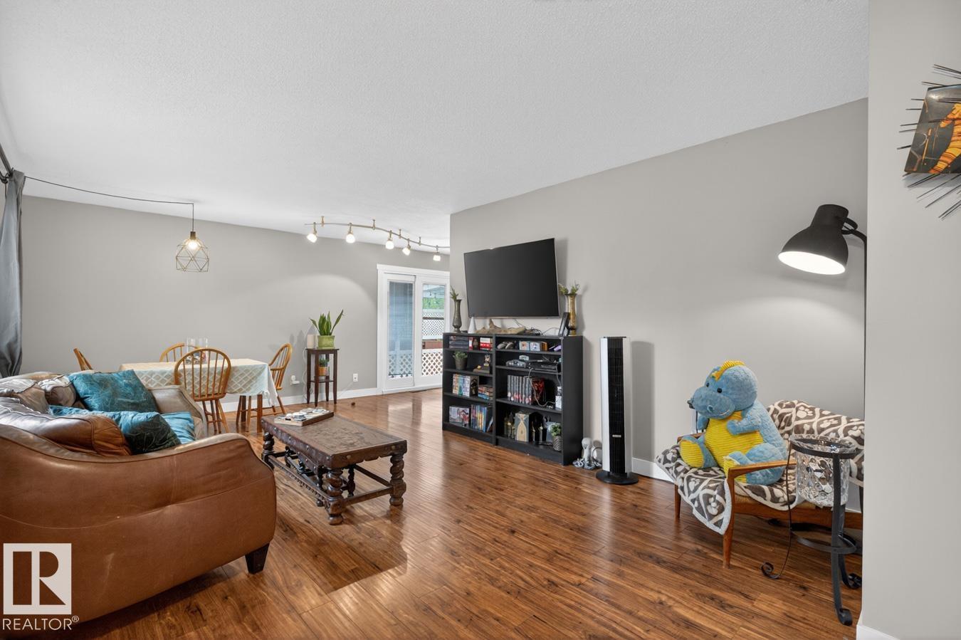 13319 118 ST NW