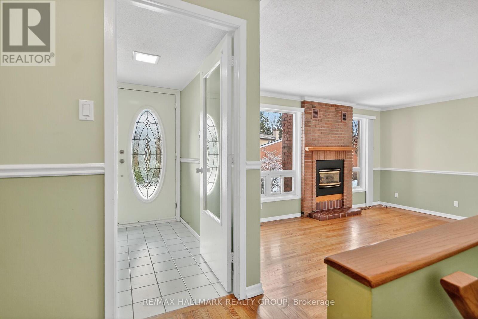 14 JALNA COURT