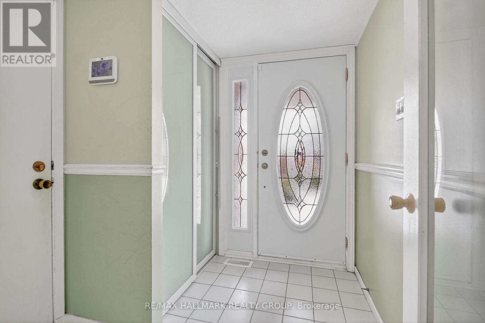 14 JALNA COURT