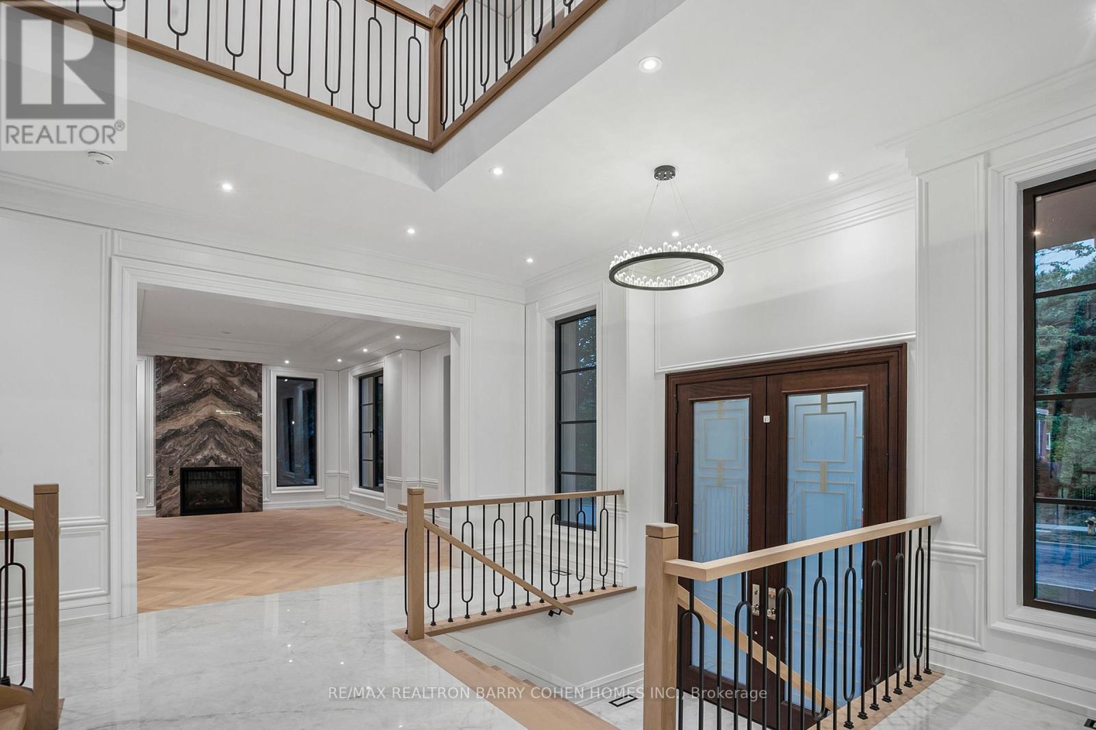 27 PENWOOD CRESCENT