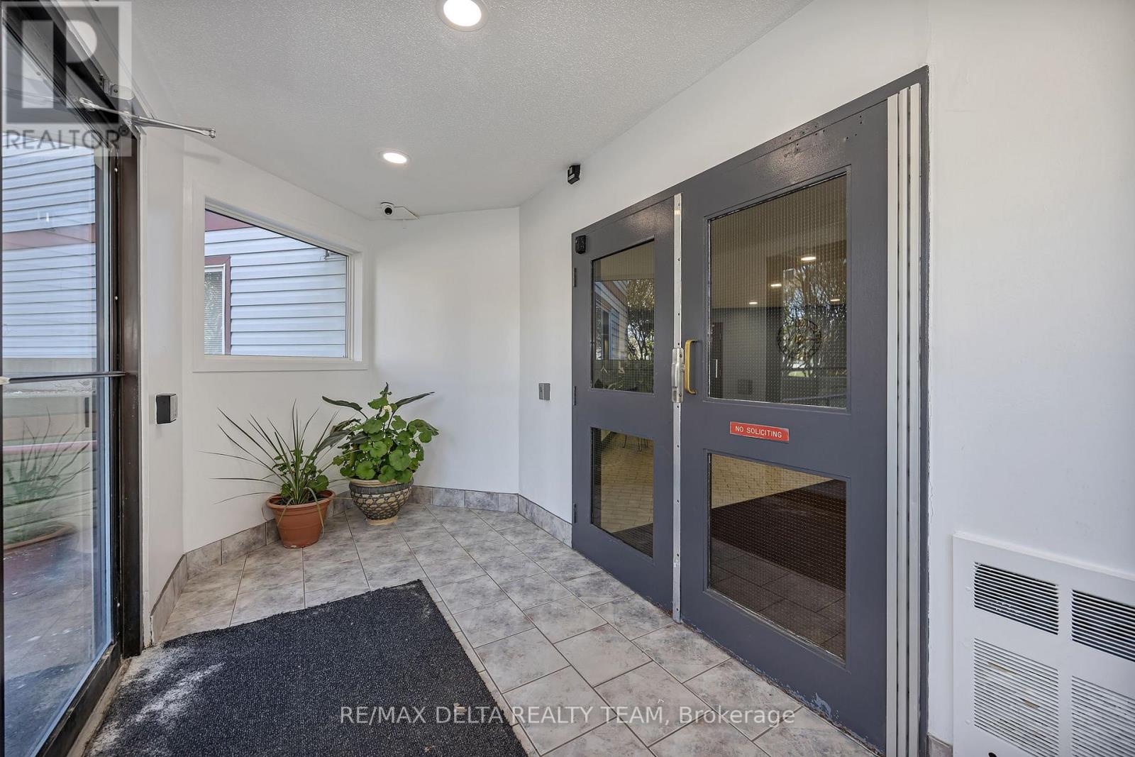 119 - 318 LORRY GREENBERG DRIVE