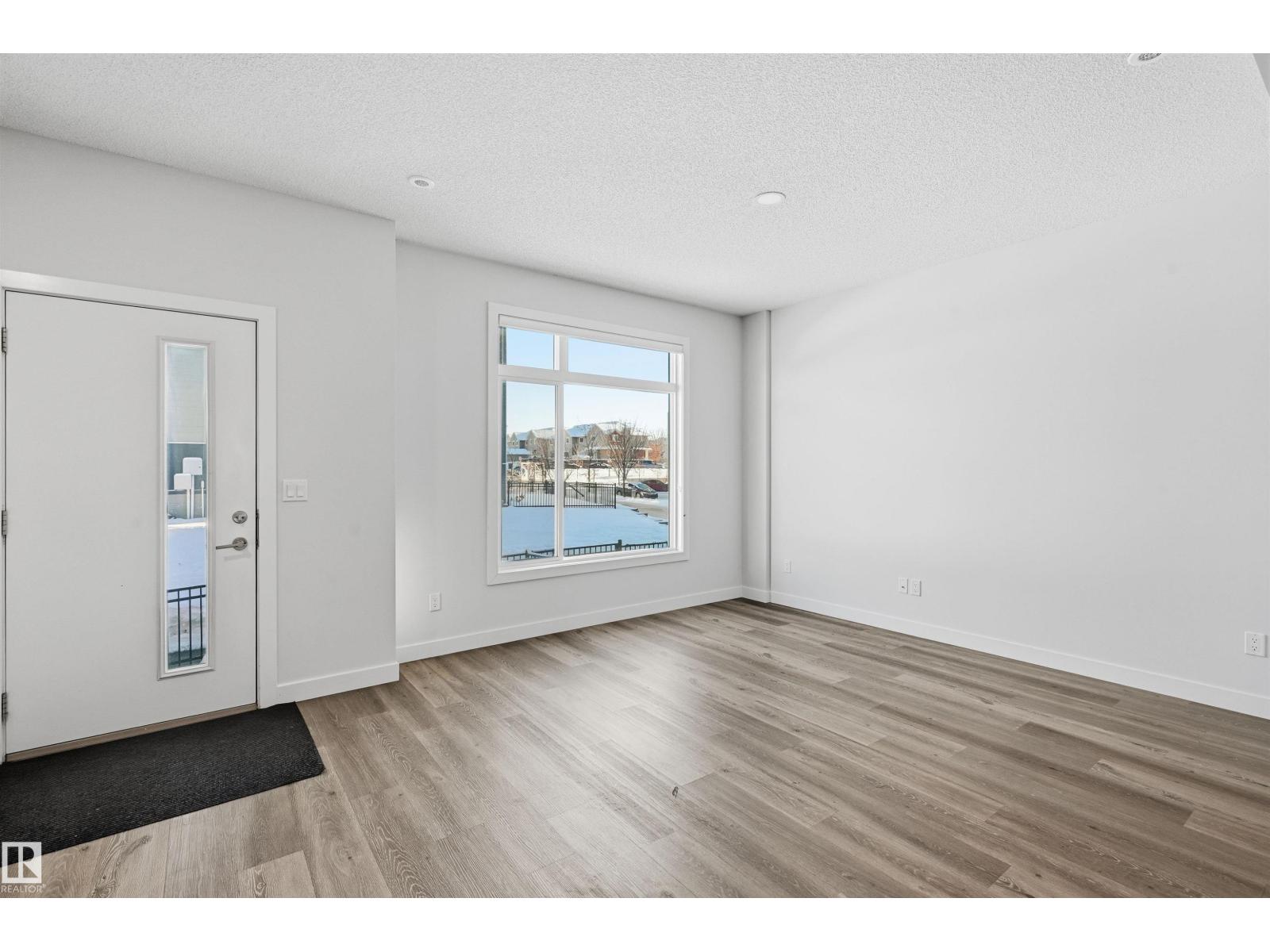 #152 804 WELSH DR SW