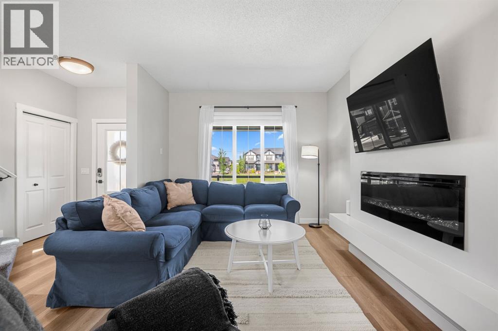 102 Midgrove Greenway SW