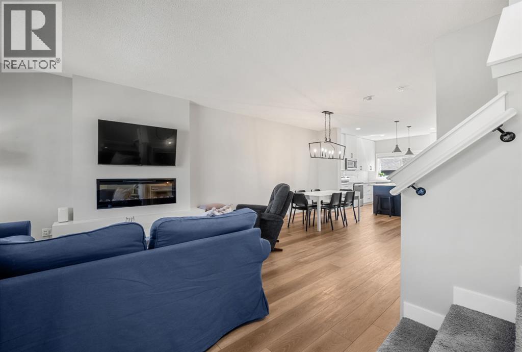 102 Midgrove Greenway SW