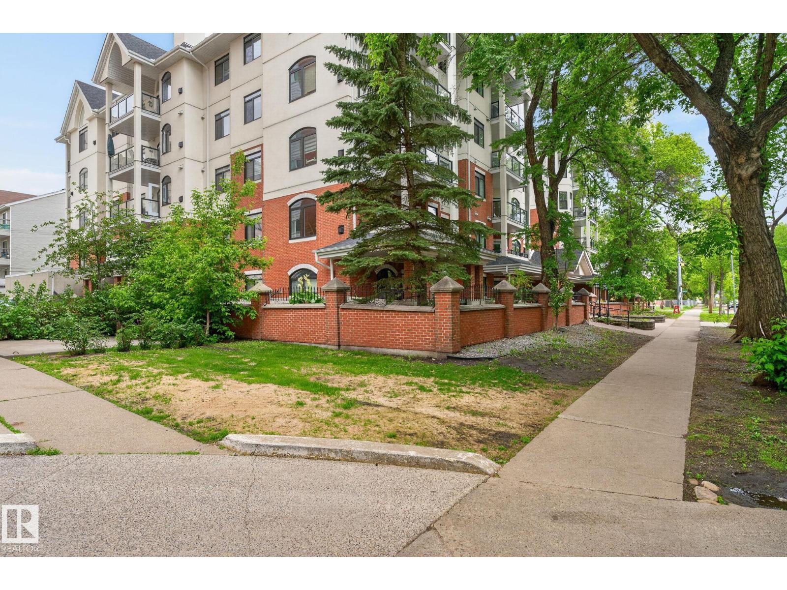 #205 10178 117 ST NW NW
