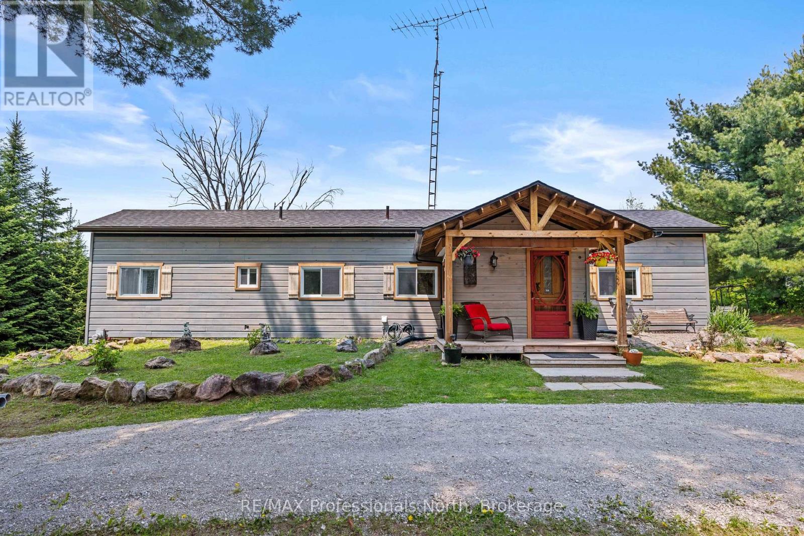 1009 SUMMERVILLE ROAD