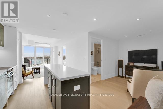 408 - 25 MALCOLM ROAD