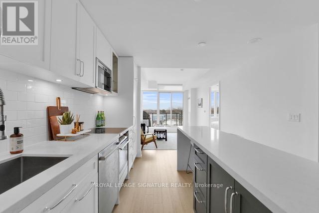 408 - 25 MALCOLM ROAD