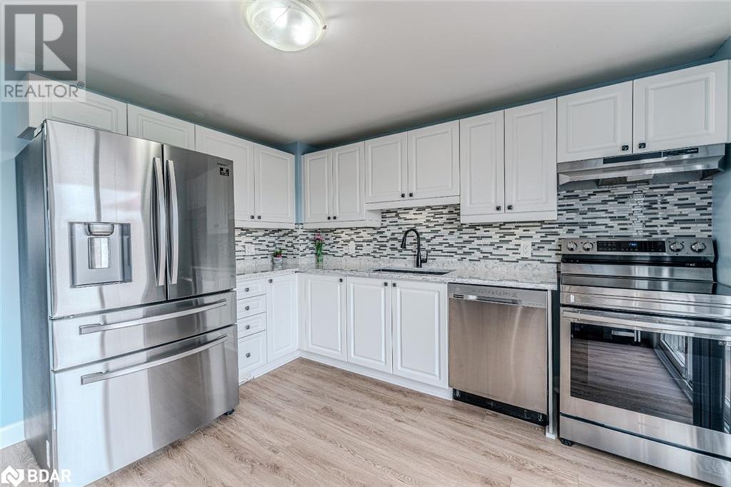 147 NATHAN Crescent