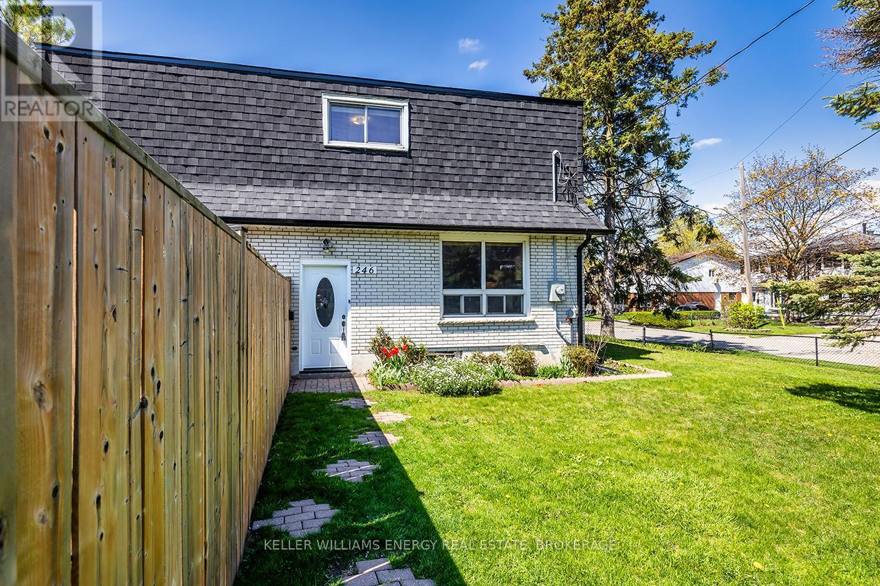 246 BARKLEY CRESCENT