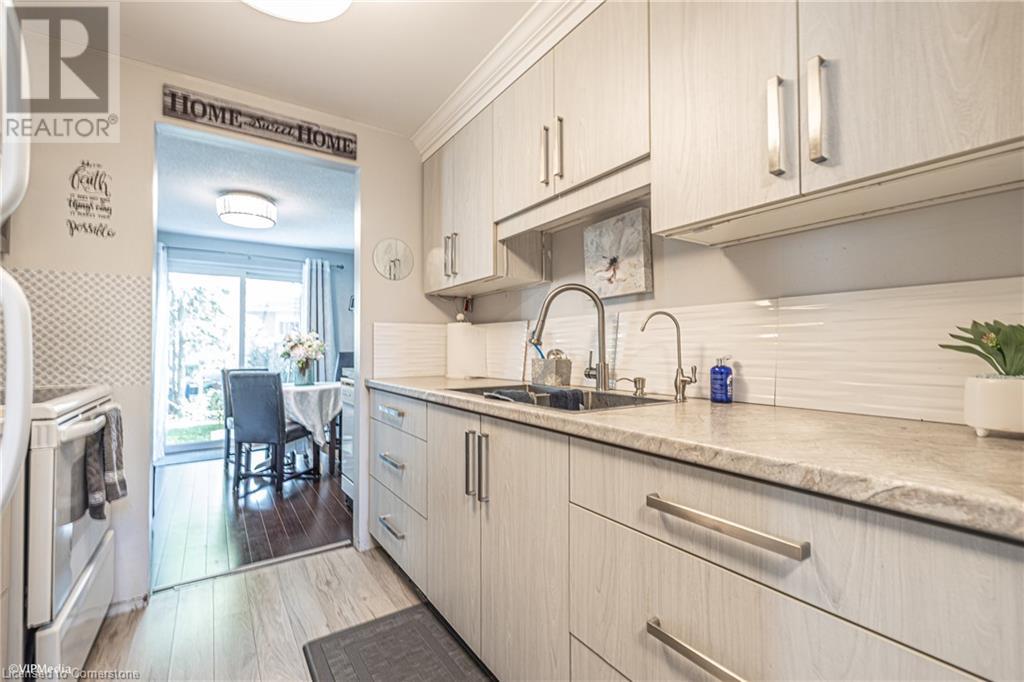 643 ALBERT Street Unit# 2
