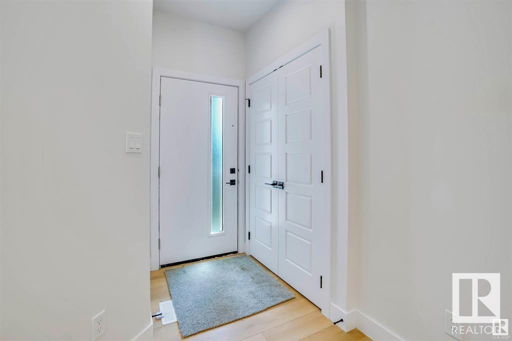 37 MEADOWBROOK WY