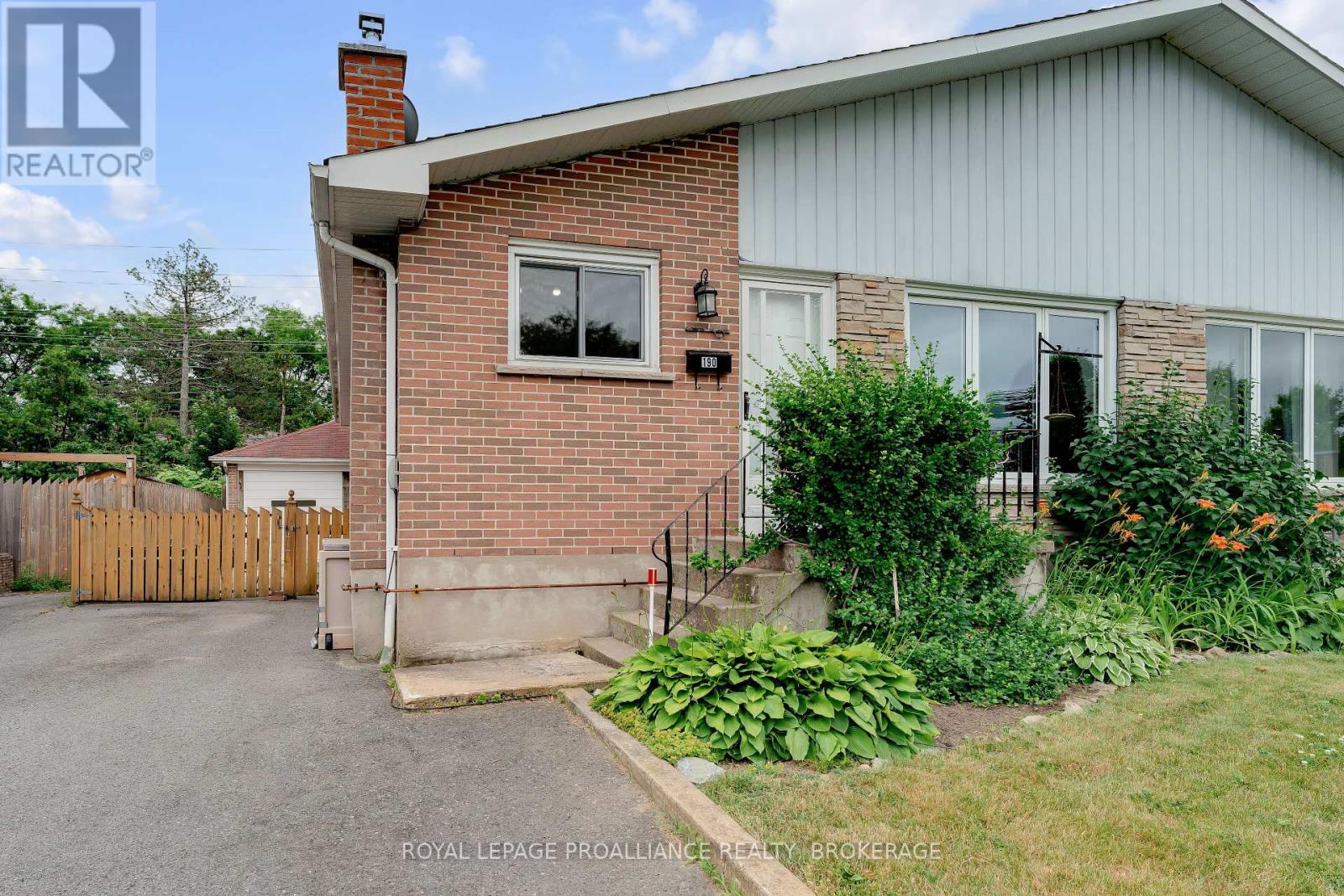 190 CONACHER DRIVE