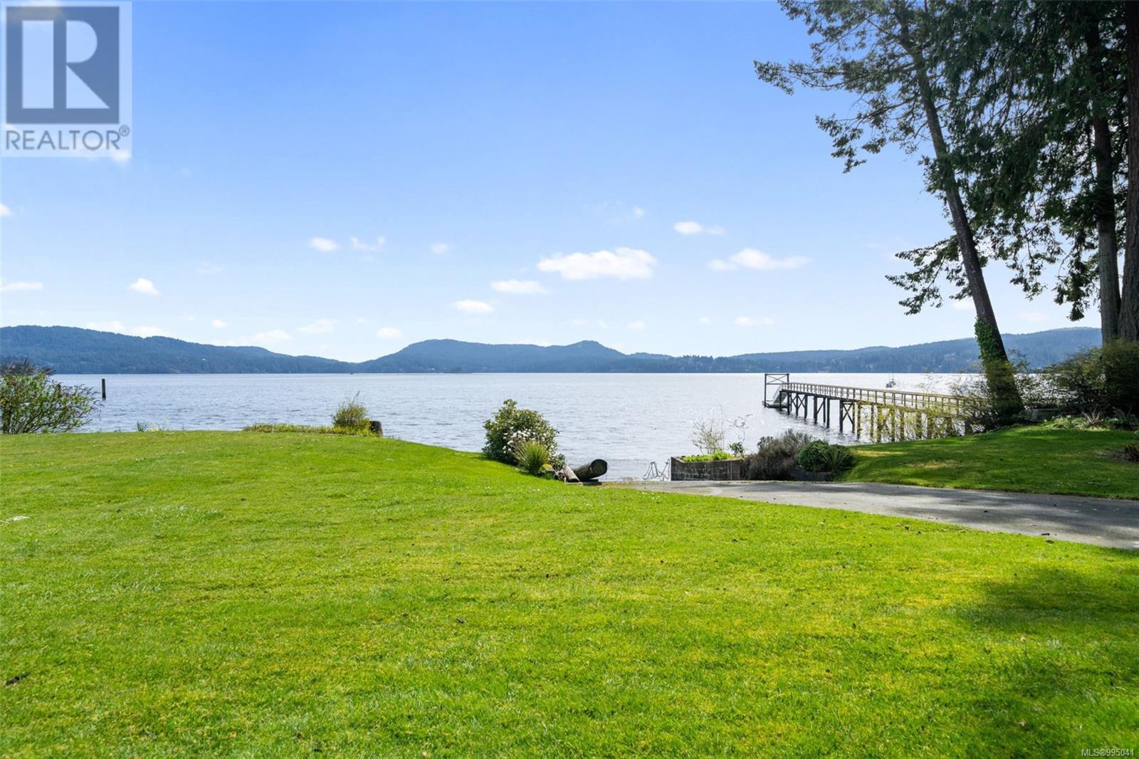 5991 Sooke Rd