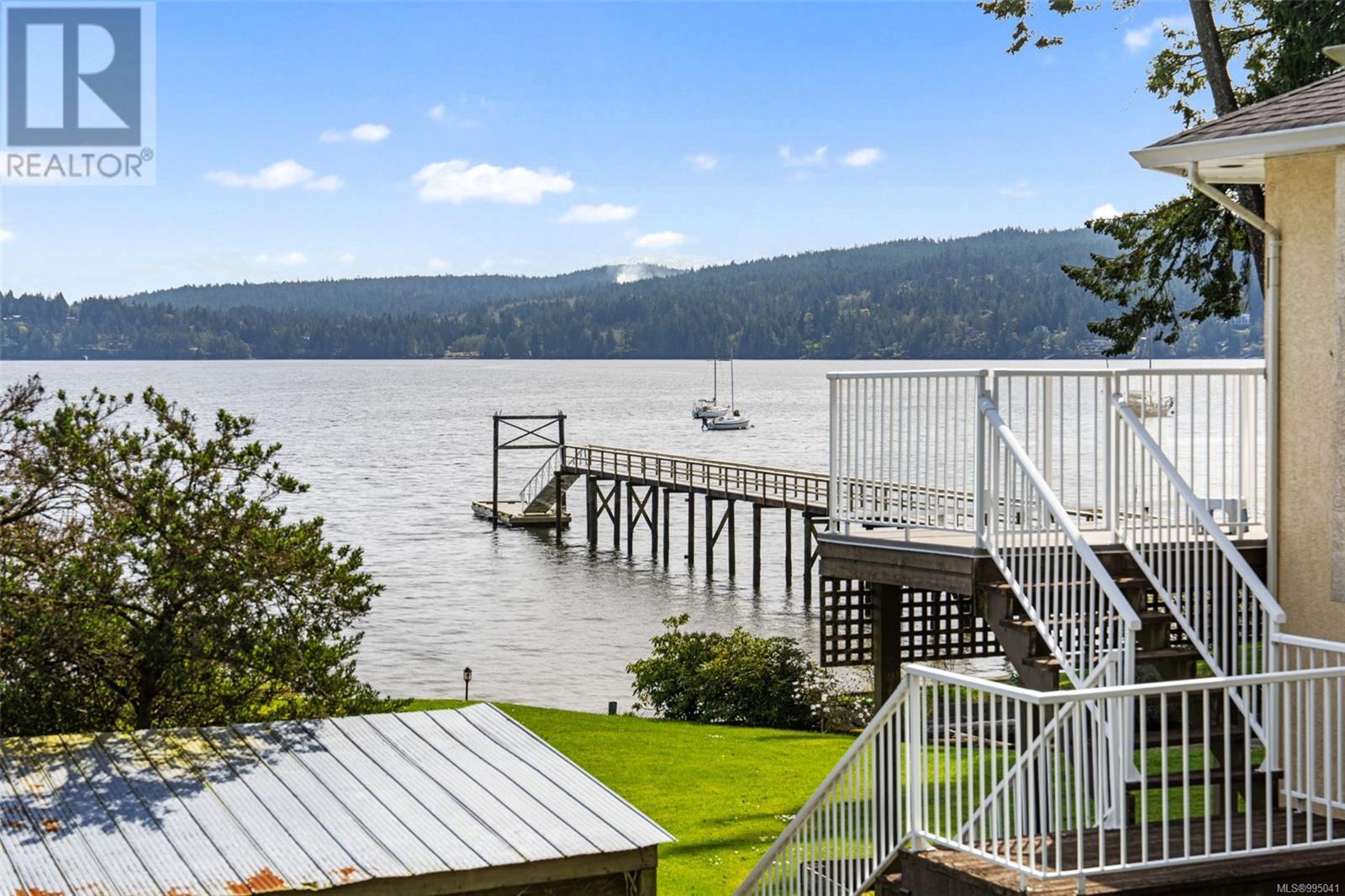 5991 Sooke Rd