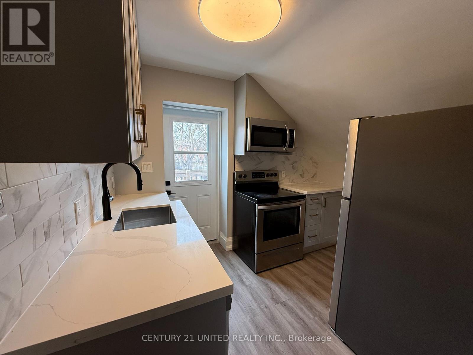 A - 468 BOLIVAR STREET