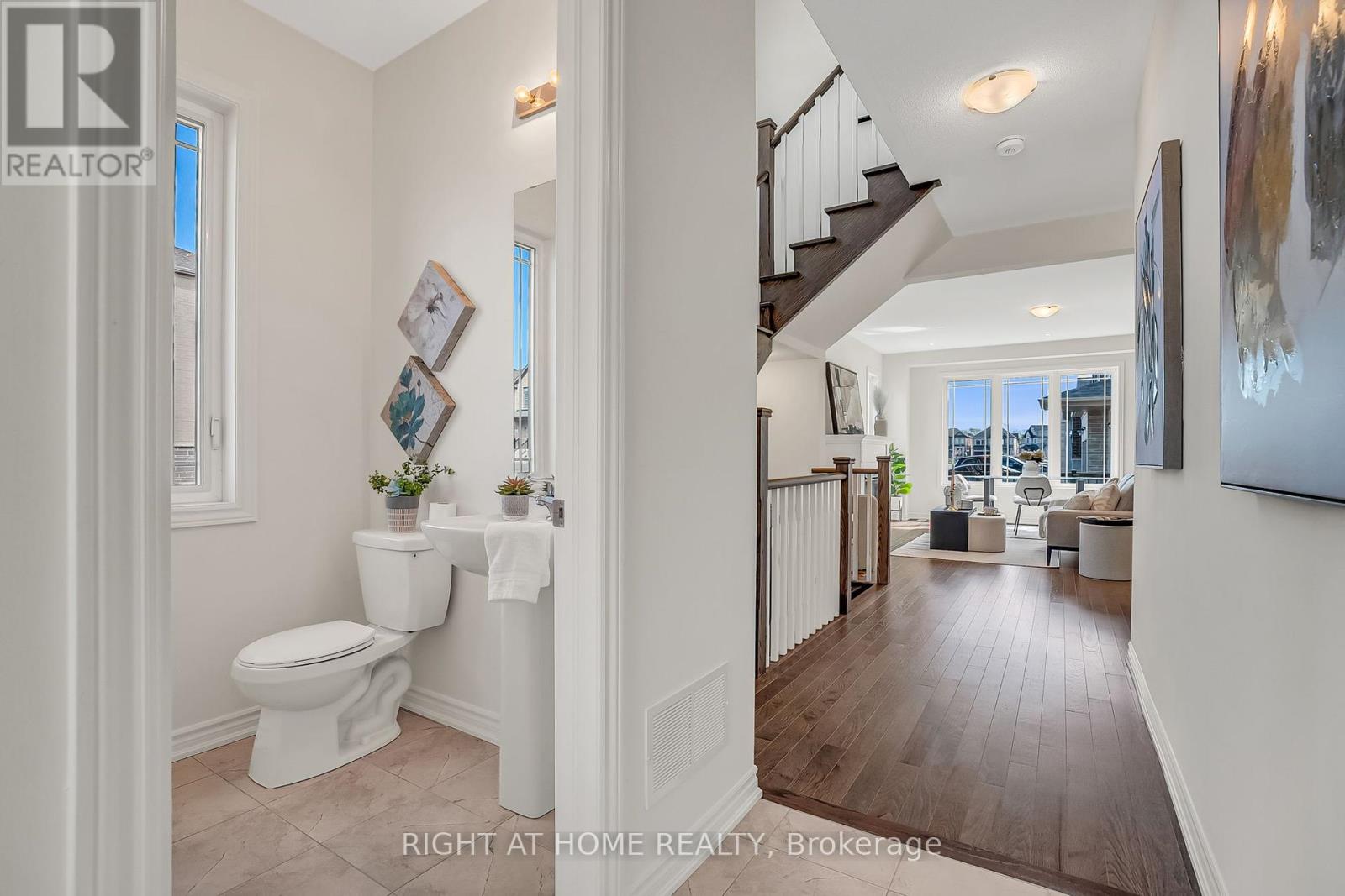 2091 HALLANDALE STREET