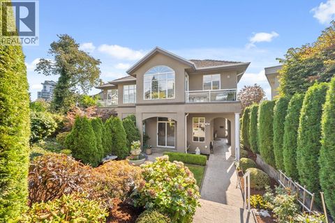 2362 MARINE DRIVE West Vancouver BC V7V1K8