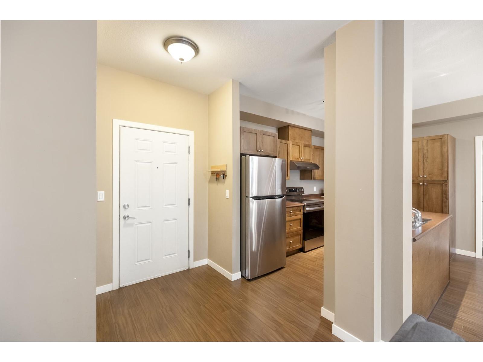 328 13277 108 AVENUE