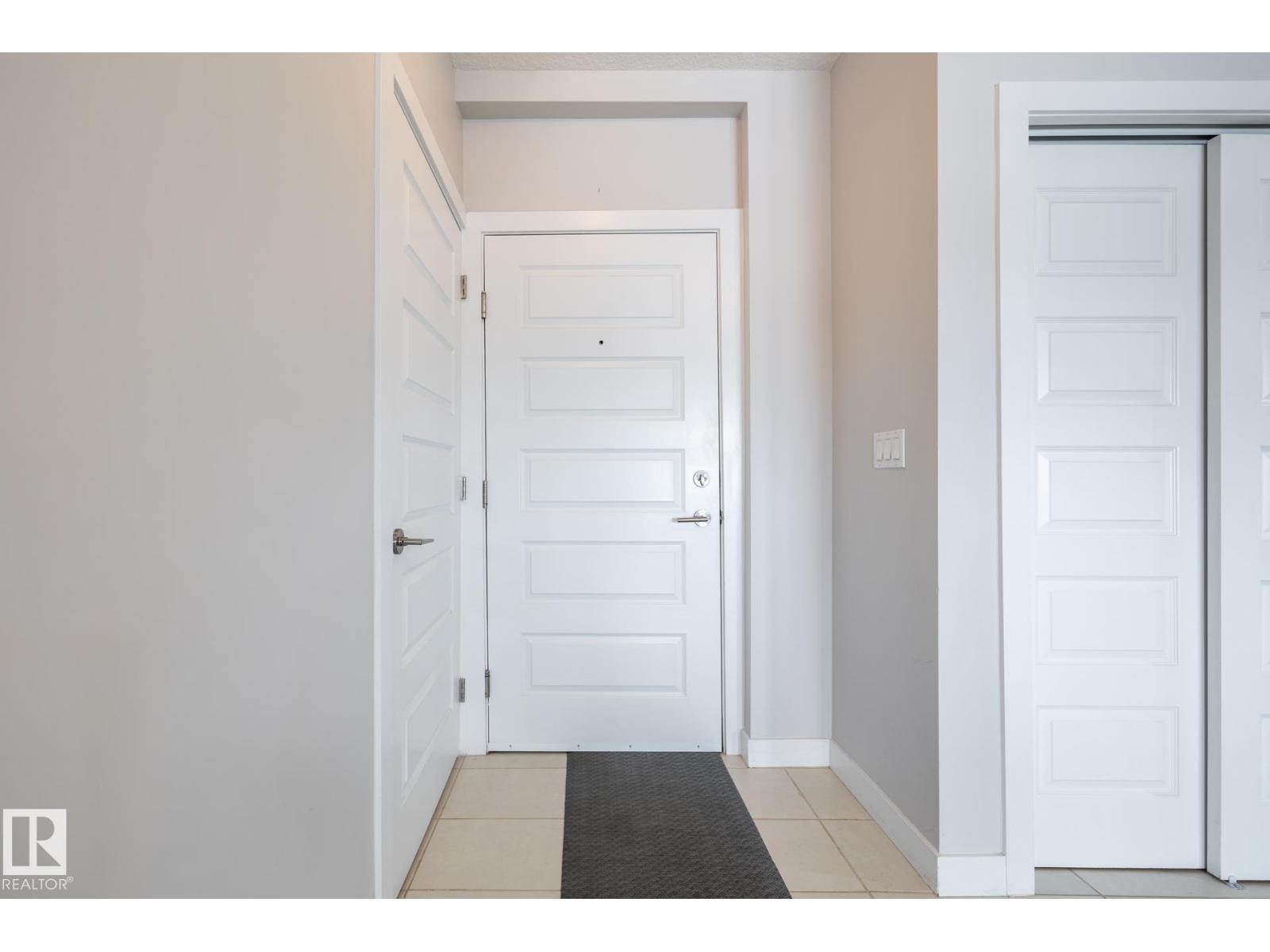 #325 5151 Windermere BV SW