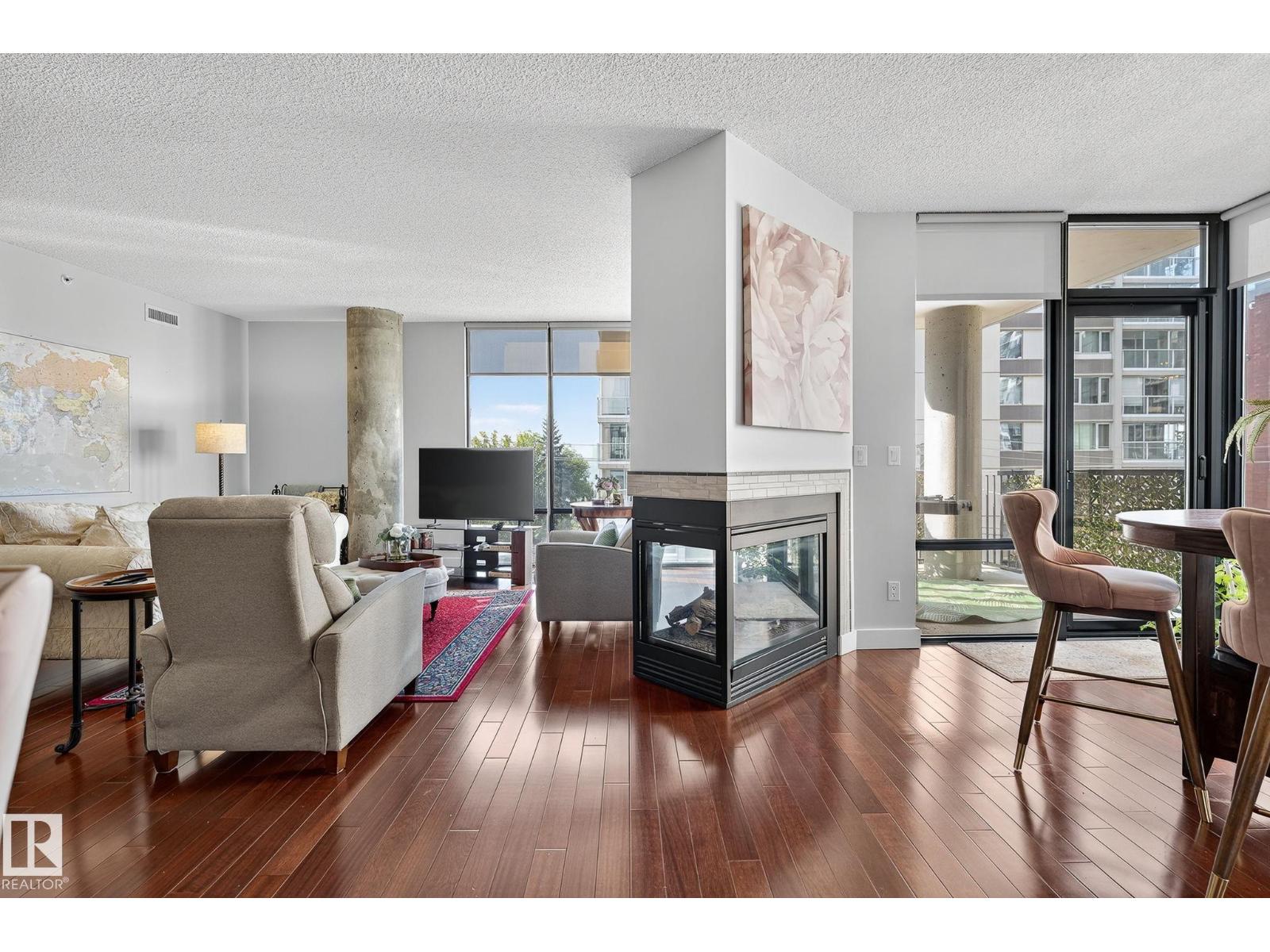 #401 10028 119 ST NW