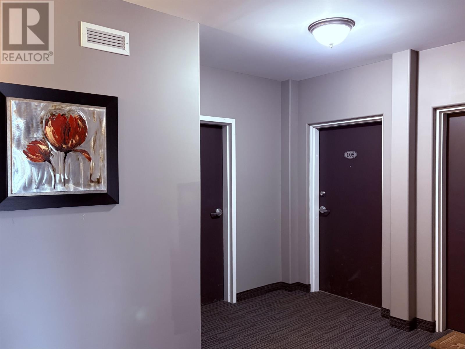 150 Heron Dr.|102-61 Glen Stewart Dr.