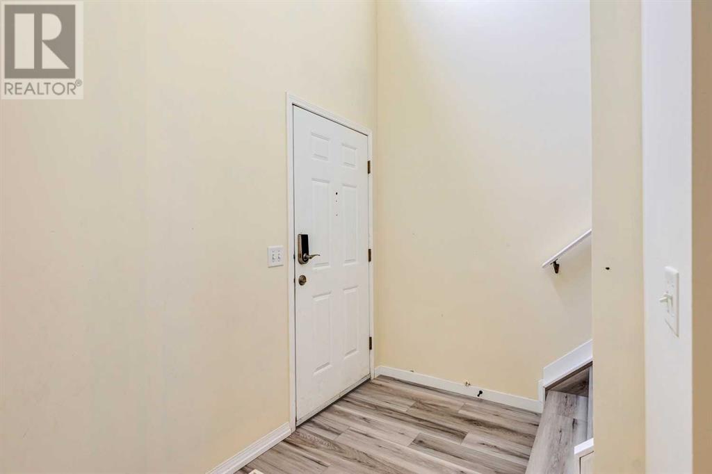 47 Erin Grove SE