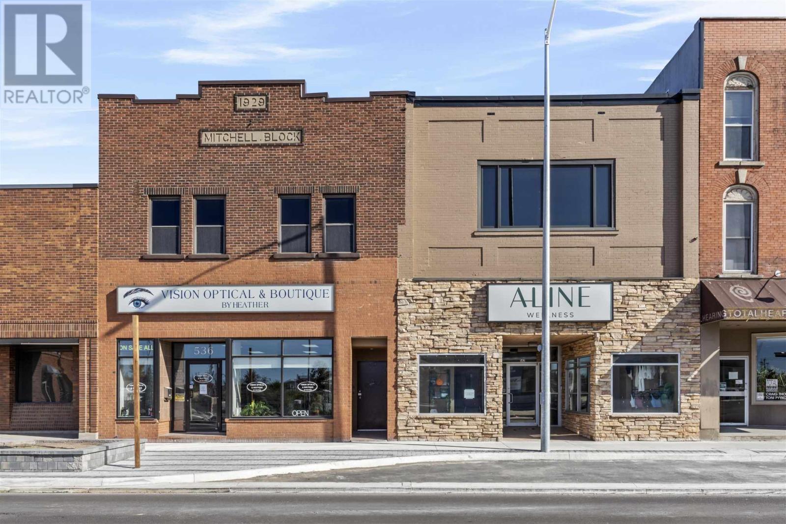 Photo 1 of 47 — 536-542 Queen ST, Sault Ste. Marie, ON P6A2A1