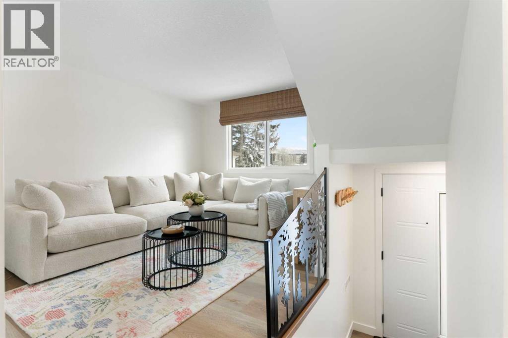 11, 73 Glenbrook Crescent