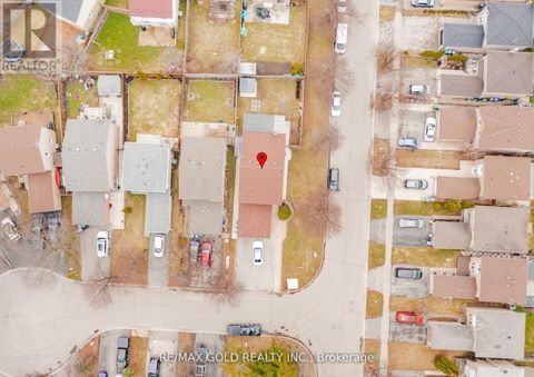 32 MYRTLE COURT Brampton (Central Park) ON L6S5B2