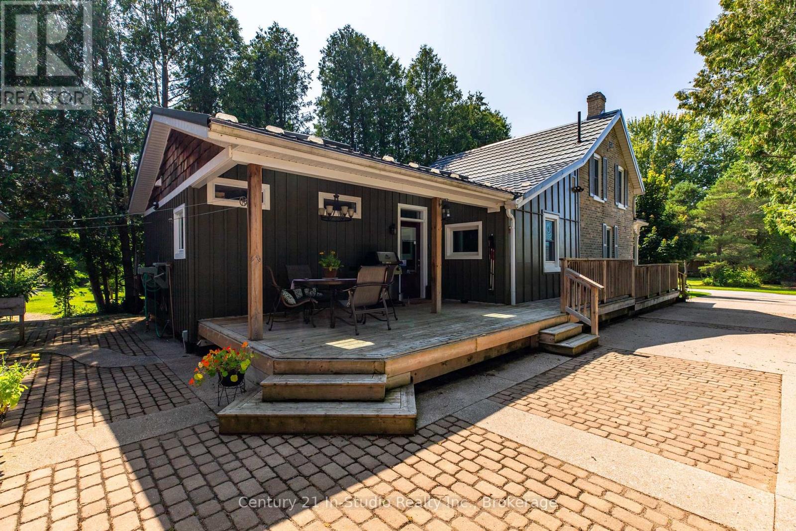 220 BELCHER LANE
