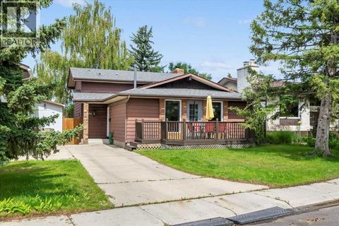 40 Bergen Place NW Calgary AB T3K1J4