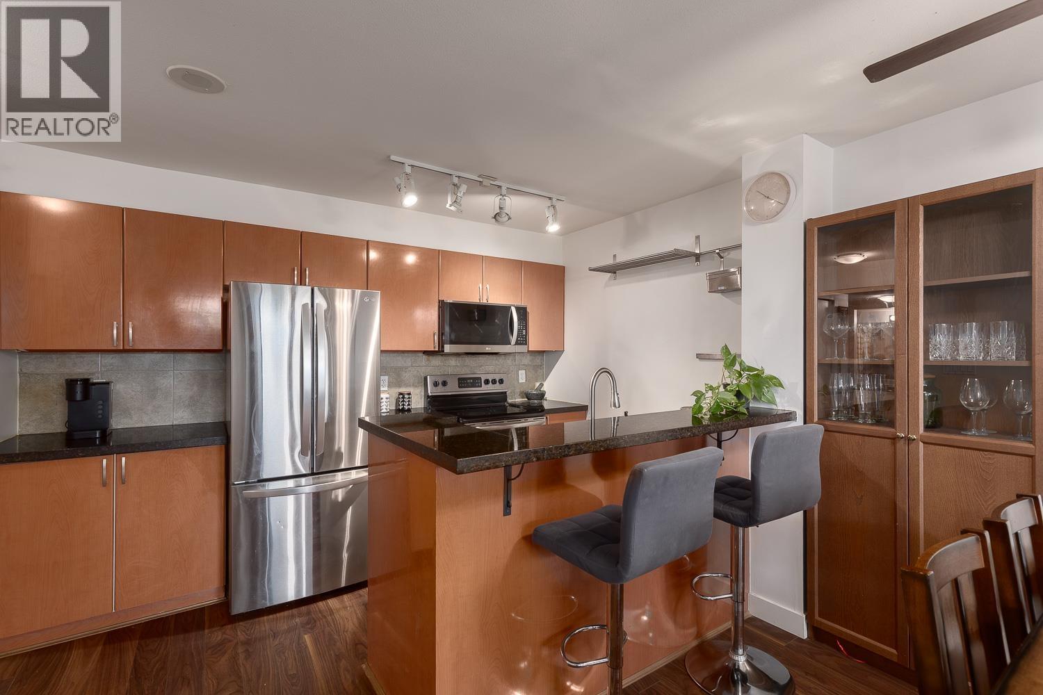 1109 2763 CHANDLERY PLACE