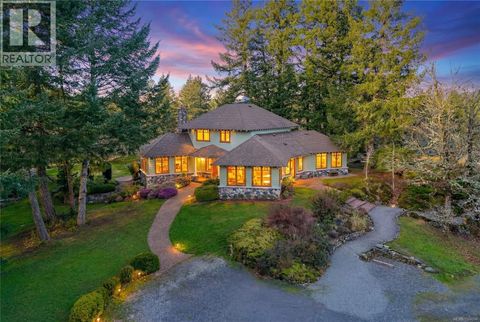 240 Viaduct Ave W Saanich BC V9E2B6