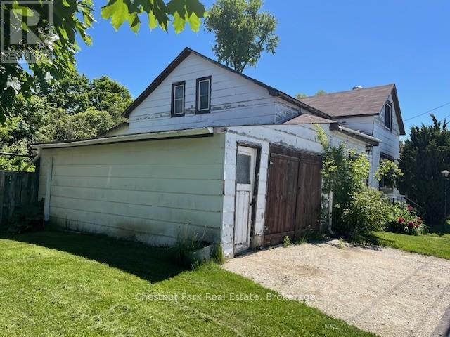 213 COOK STREET