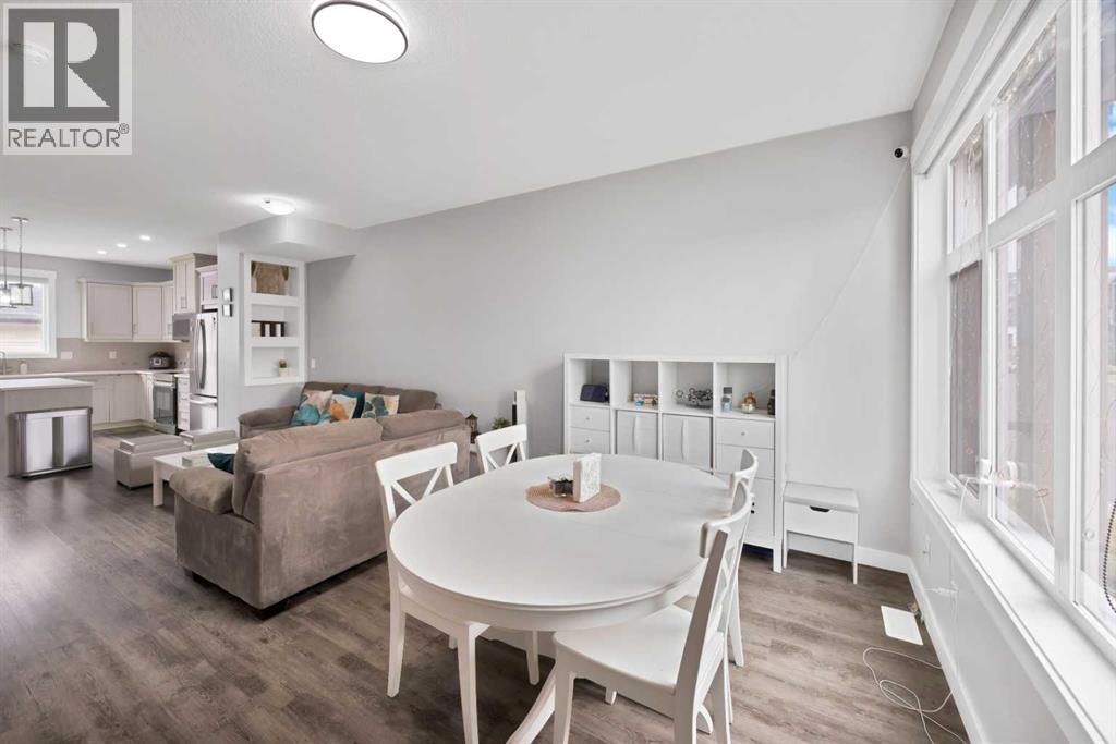109 Skyview Parade NE