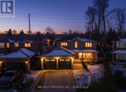 Property photo of 61 barwick drive, barrie (west bayfield), ON l4n6z5