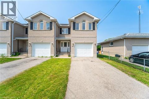 50 ALBEMARLE Street Brantford ON N3S4N6