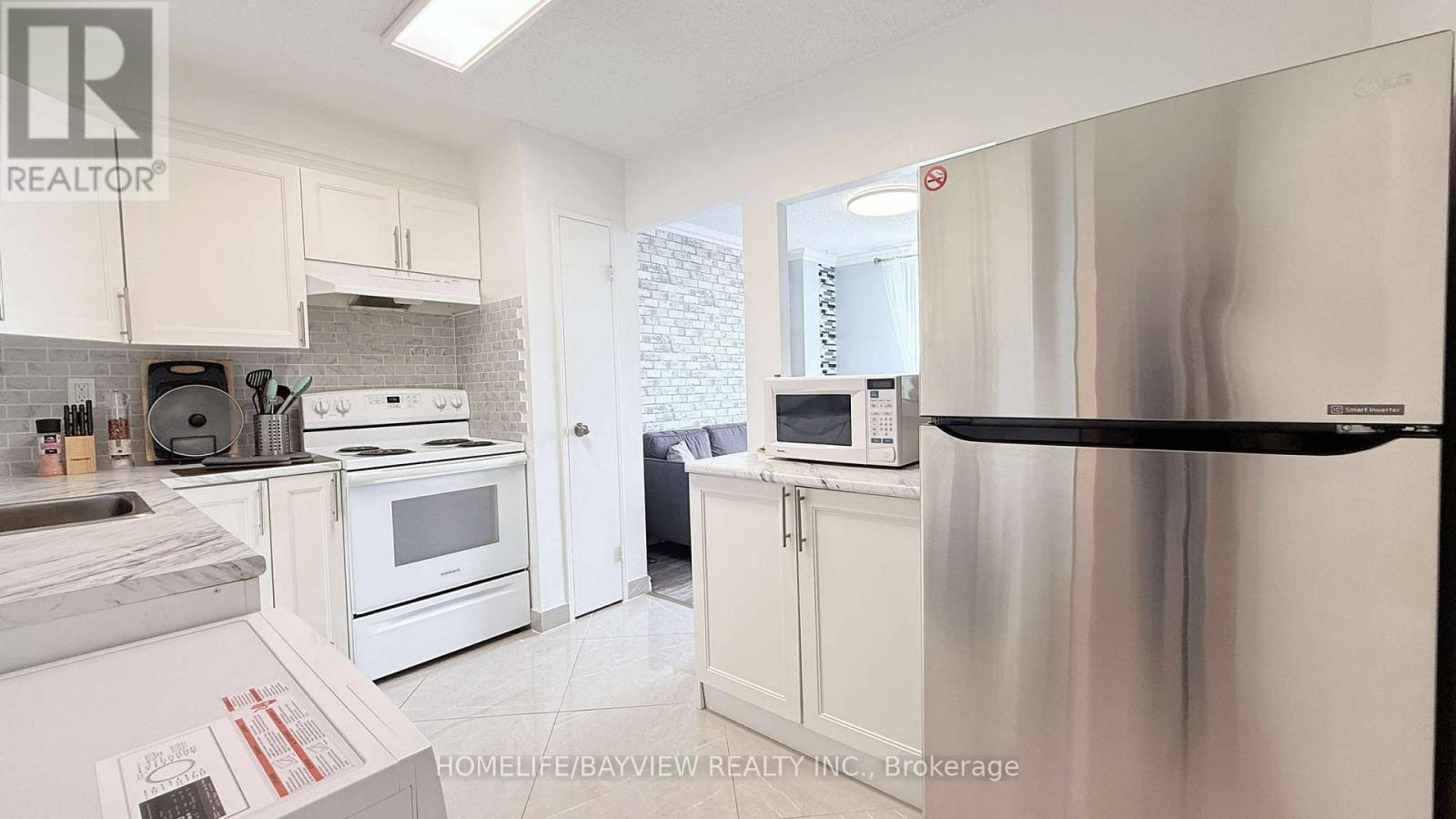 909 - 4645 JANE STREET