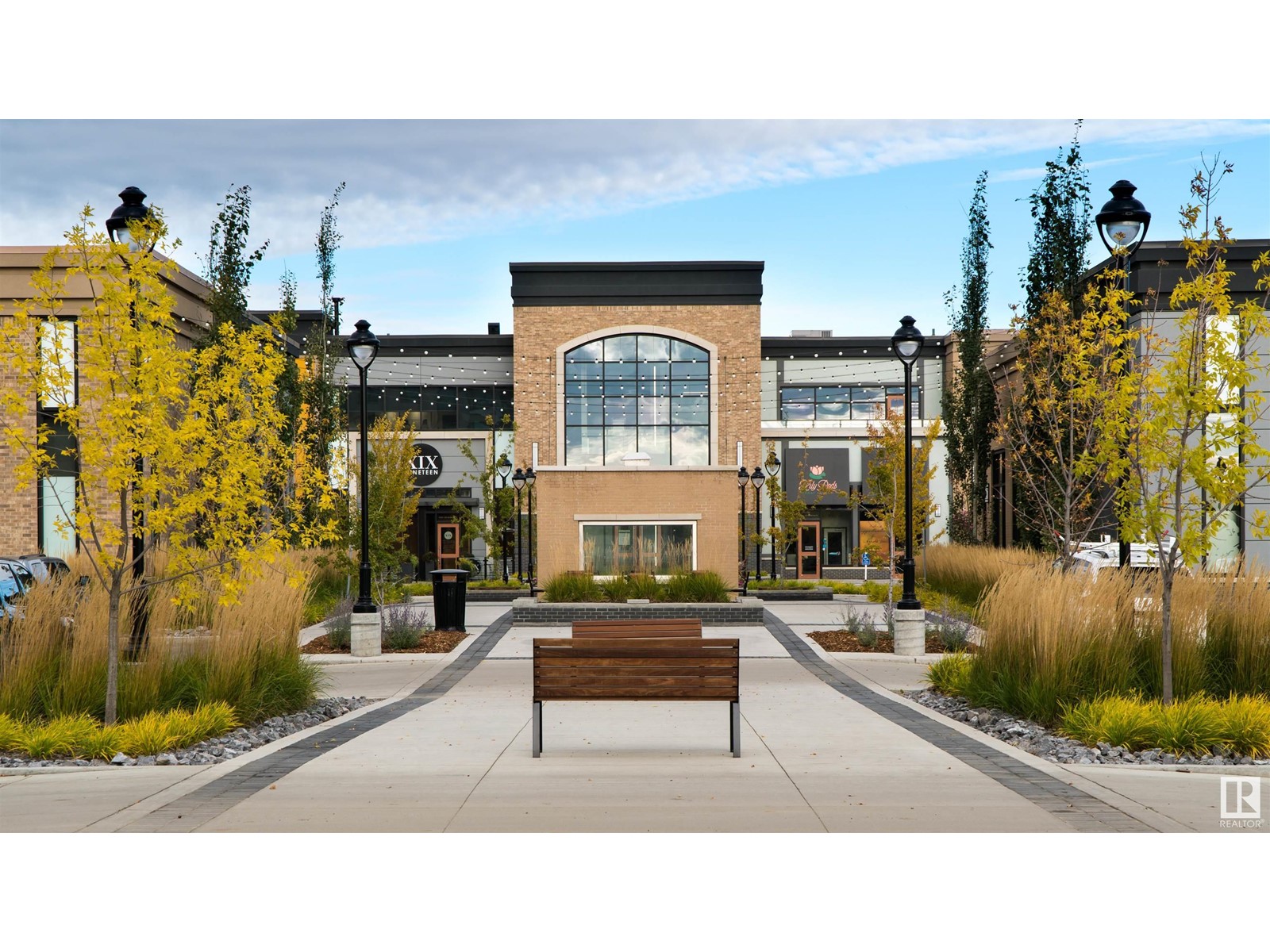 #208 260 Bellerose DR