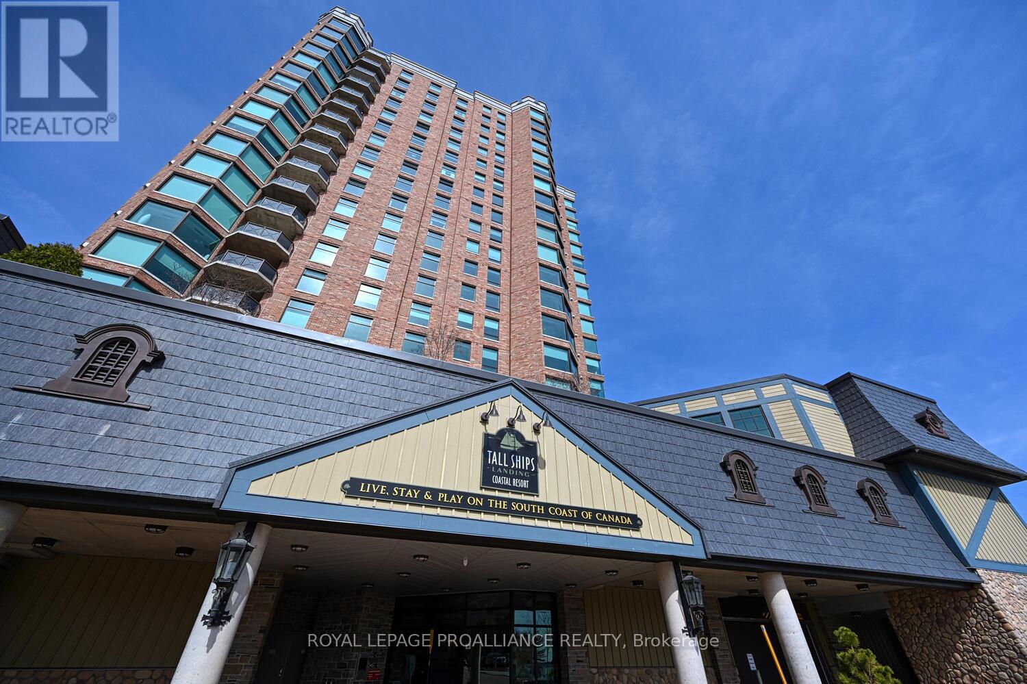 1004 - 15 ST ANDREW STREET