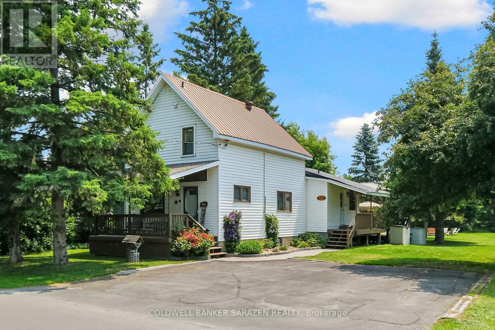 92 STRACHAN STREET