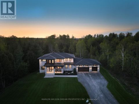 241 IRONSTONE COURT Ottawa ON K2S0L4