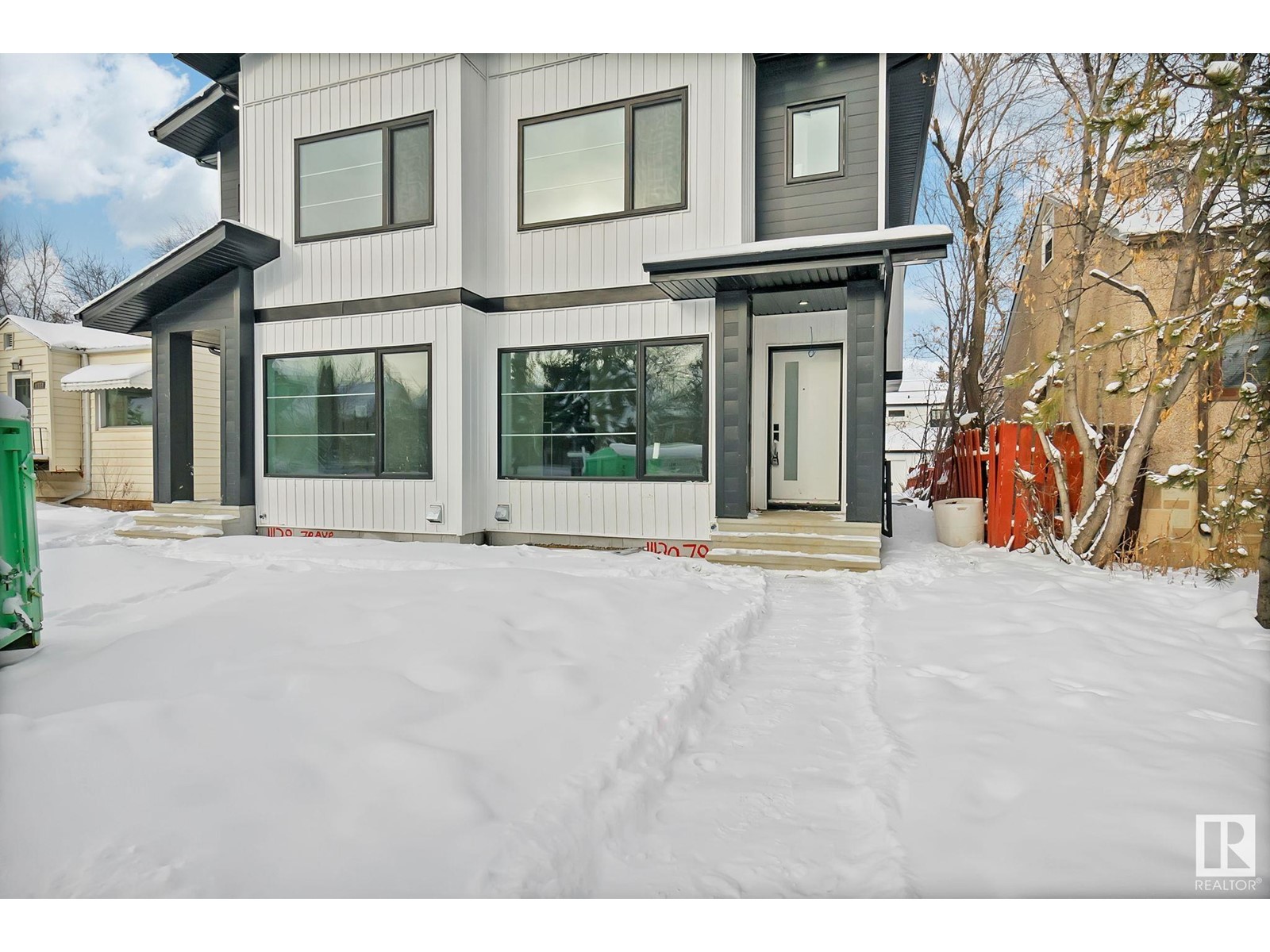 11130 72 AV NW
