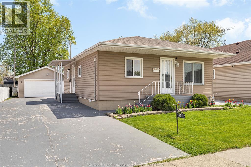 930 ST. PIERRE STREET