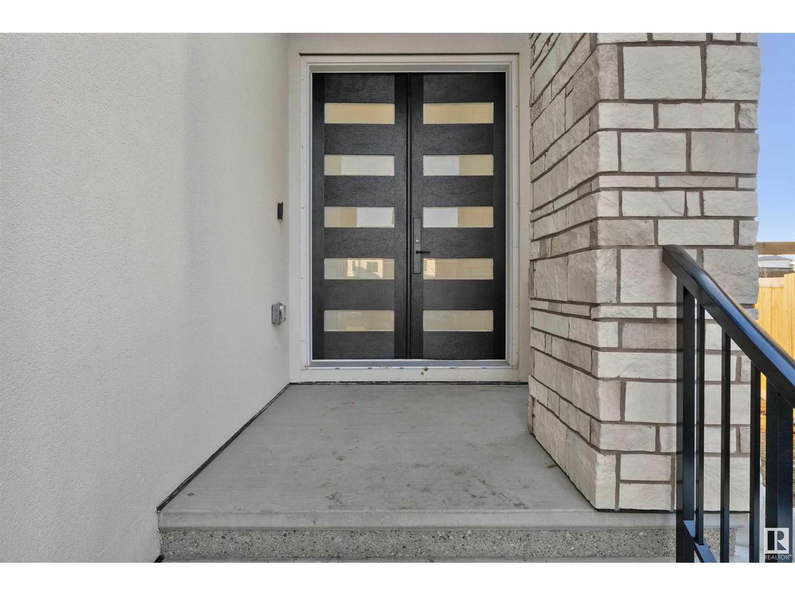 1704 19 st NW