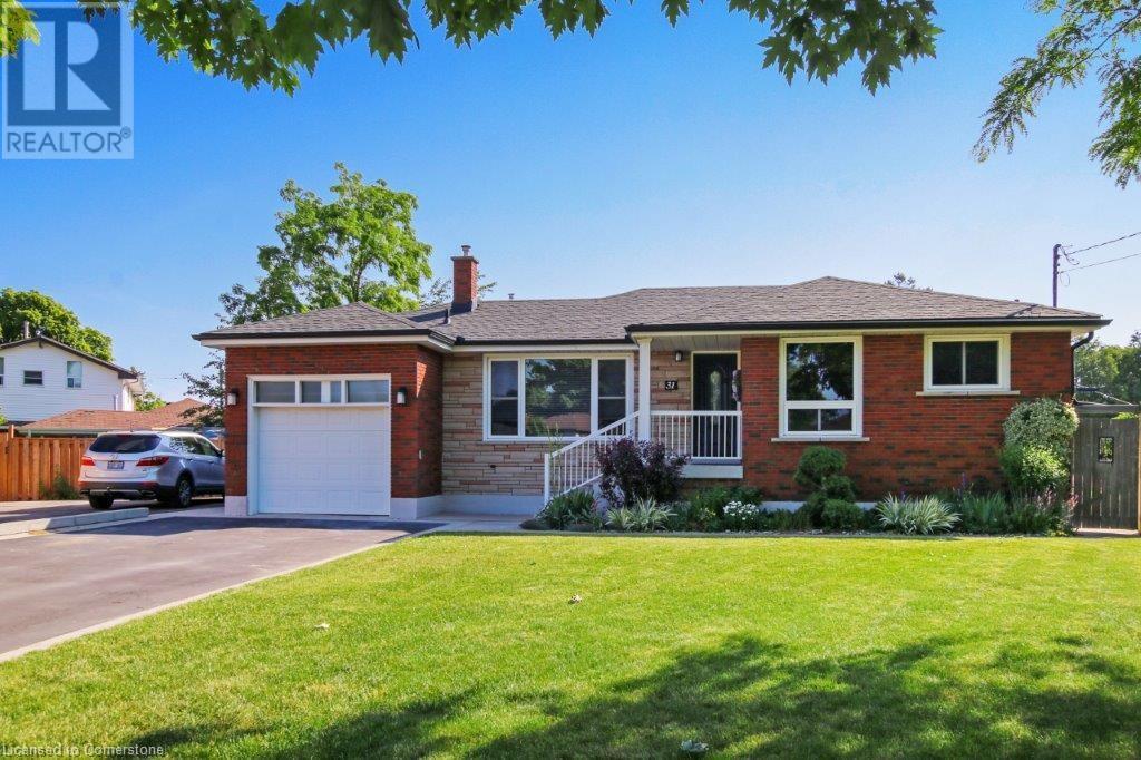 31 FERN Place